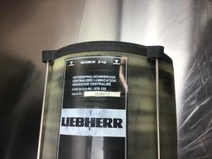 Liebherr Fettbehälter